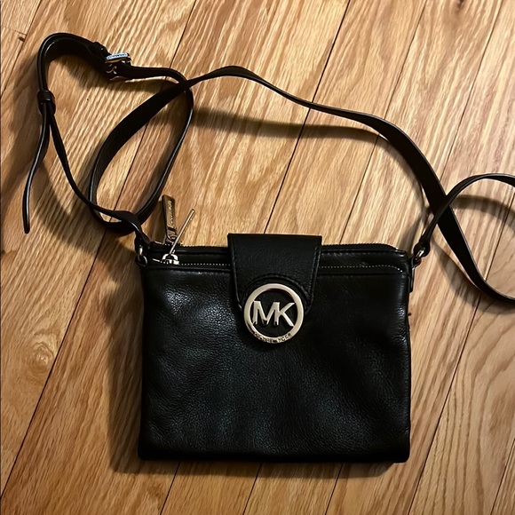 KORS Michael Kors Handbags - Michael Kors Black Leather Crossbody Bag